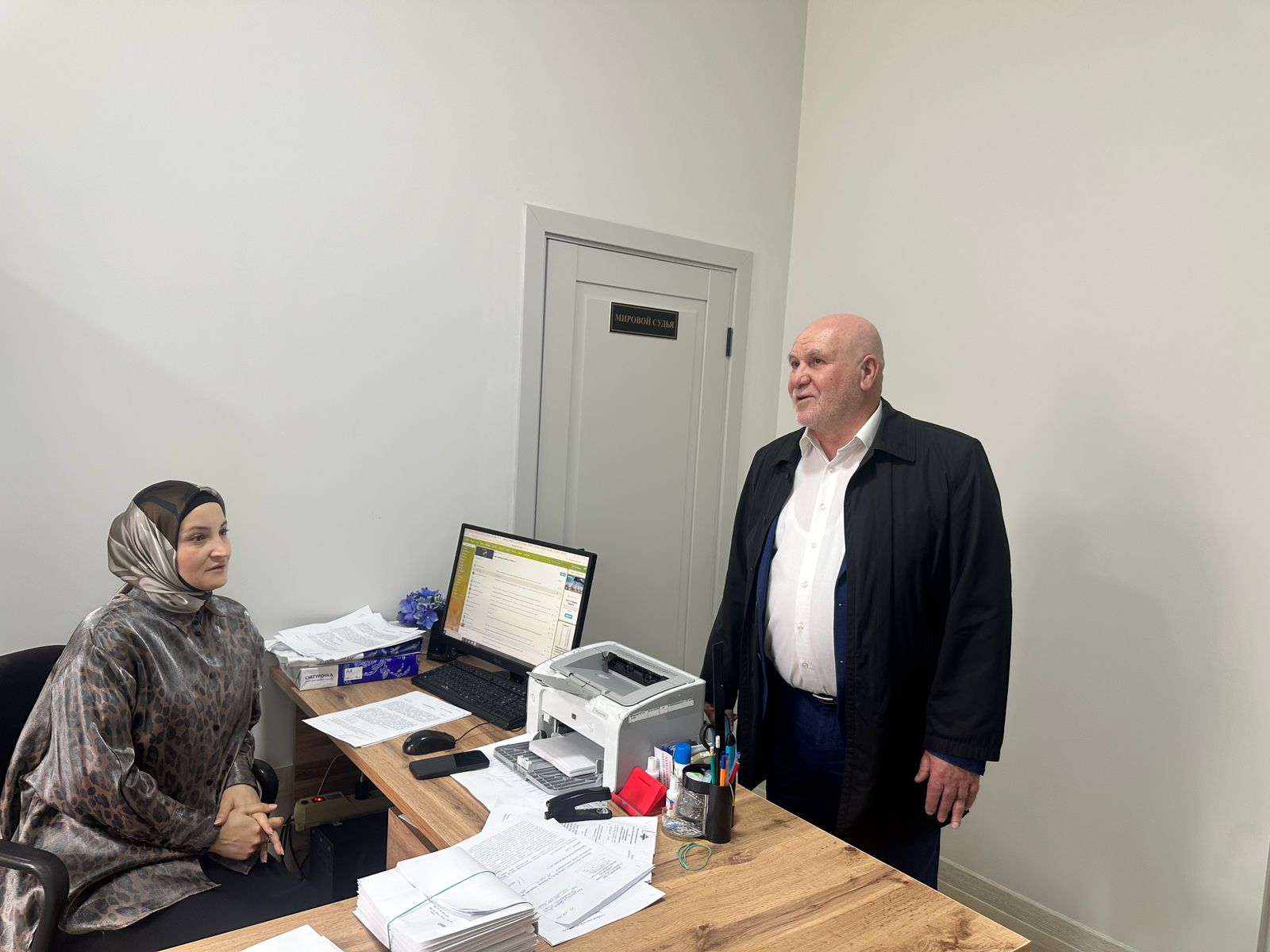 Мустапа Генжеханов посетил новое здание мировых судей города Буйнакска и Буйнакского района